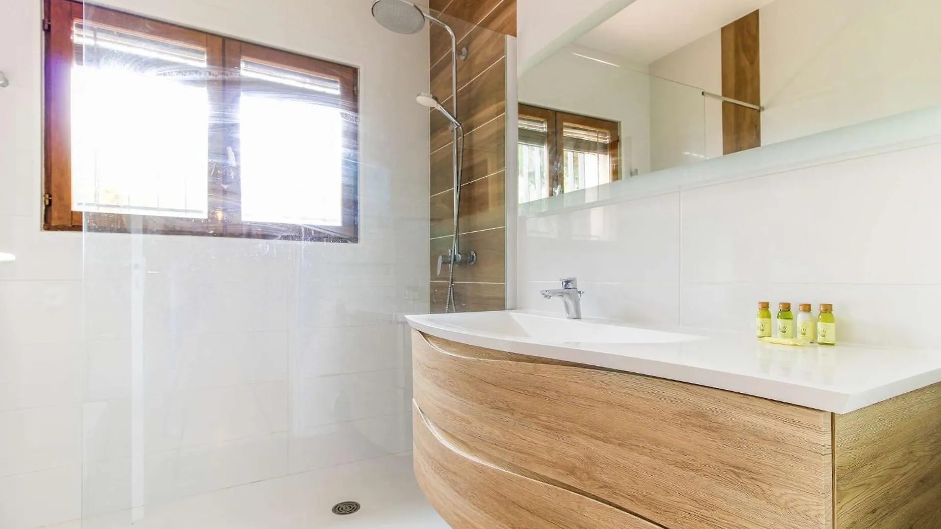 Select'Sohome - Magnifique Villa Pour 10 Personnes Avec Piscine Et Vue Mer ! - Villa Romarine Le Lavandou
