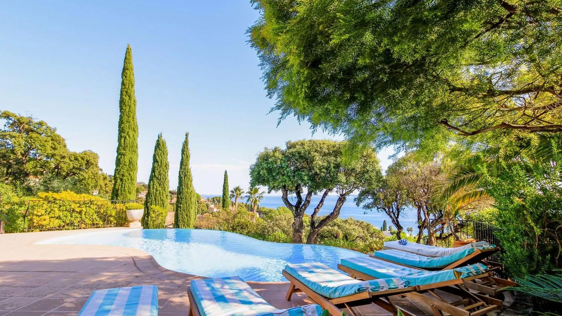 Select'Sohome - Magnifique Villa Pour 10 Personnes Avec Piscine Et Vue Mer ! - Villa Romarine Le Lavandou