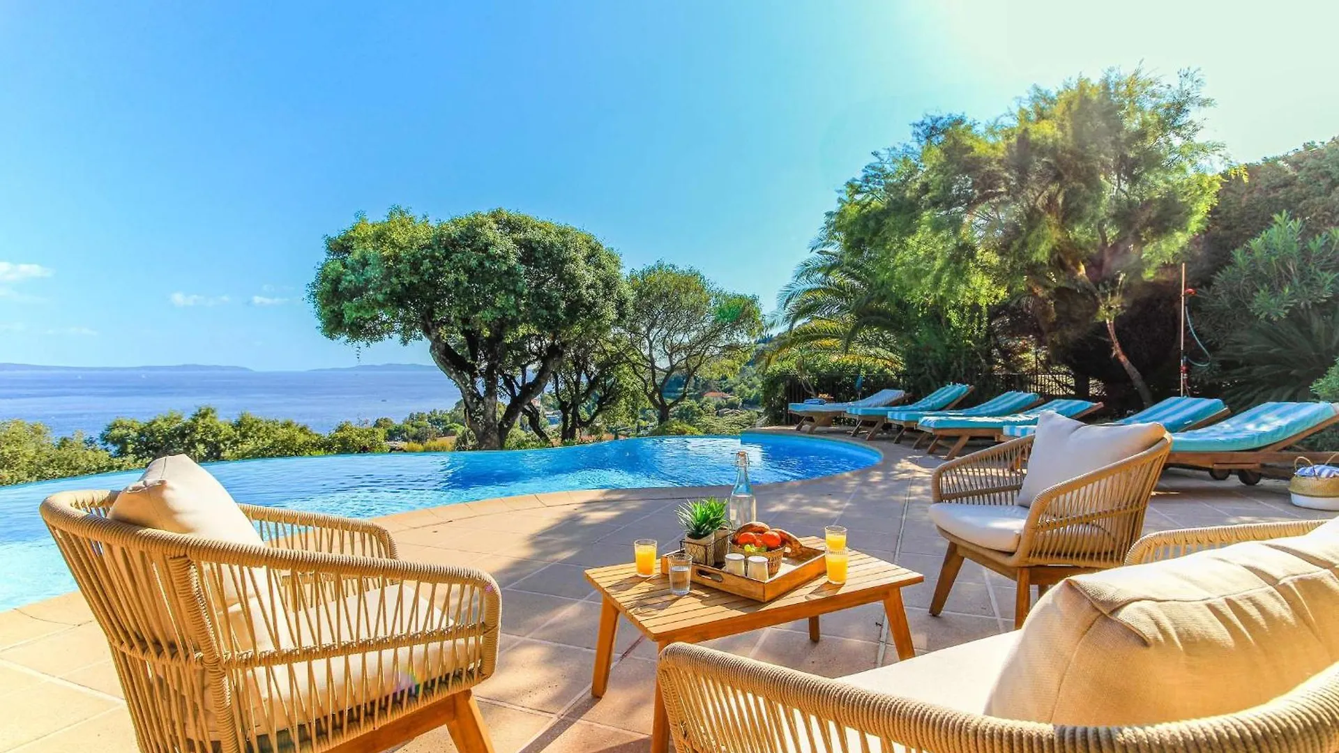 Select\'Sohome - Magnifique Villa Pour 10 Personnes Avec Piscine Et Vue Mer ! - Villa Romarine location